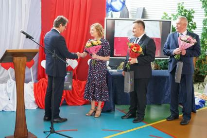 Podziękowanie dyrektora w związku z uroczystością nadania Szkole Podstawowej w Lelkowie imienia Orła Białego i sztandaru.
